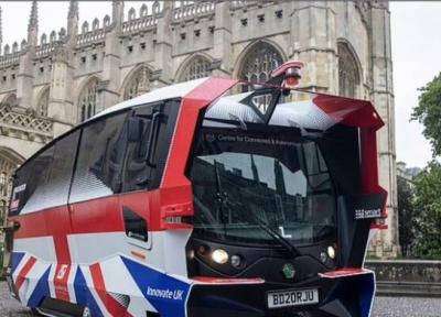 اتوبوس های خودران مسافران انگلیسی را جابجا می نمایند