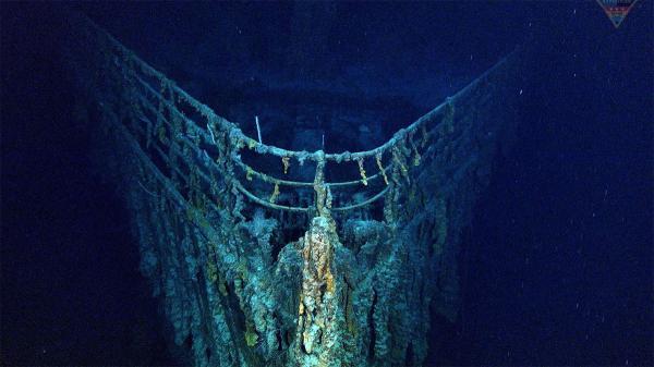 سفر به اعماق دریا برای دیدن لاشه کشتی تایتانیک